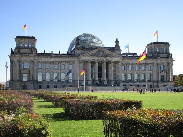 ベルリンのドイツ連邦議会議事堂