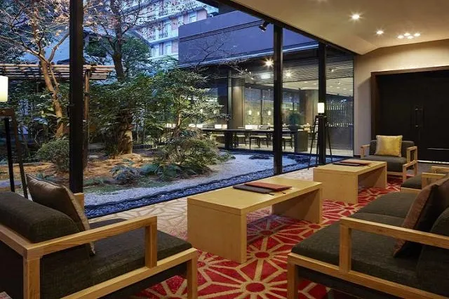 三井ガーデンホテル京都三条　ロビー